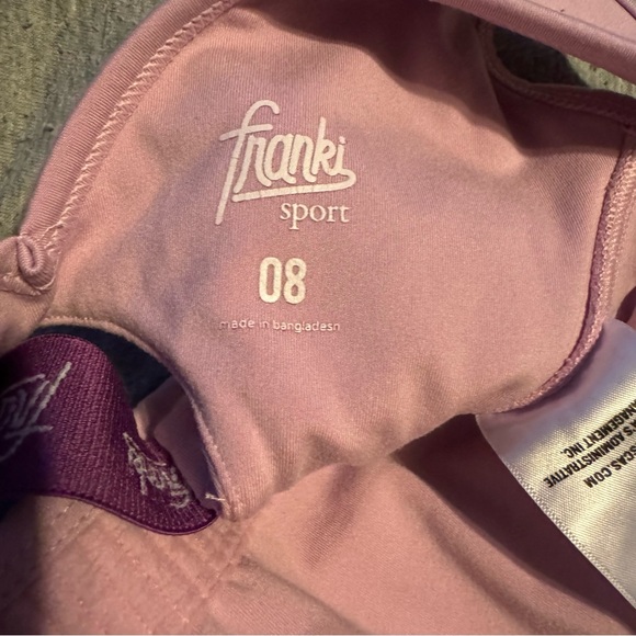 Kids sport top - Picture 2 of 3